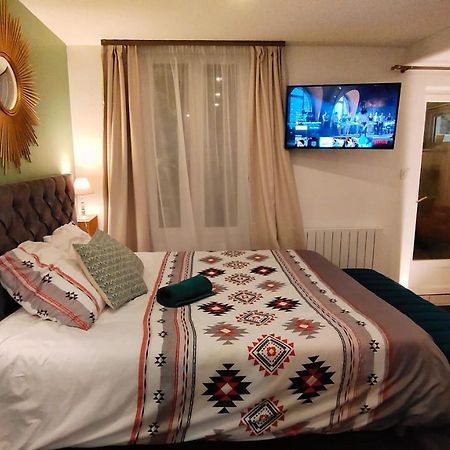 Votre Escale Jungle Sauna & Spa Ніор Екстер'єр фото